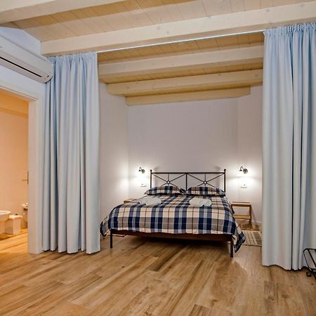 Apartments Tizi Rovinj Exteriör bild