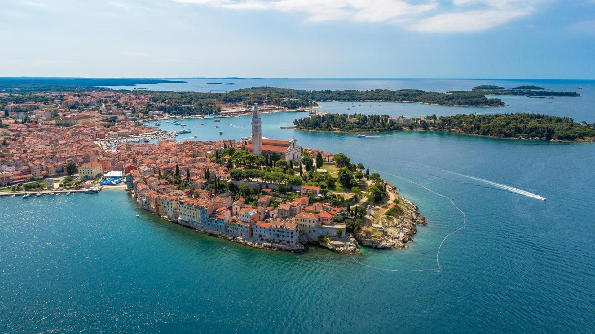 Apartments Tizi Rovinj Exteriör bild